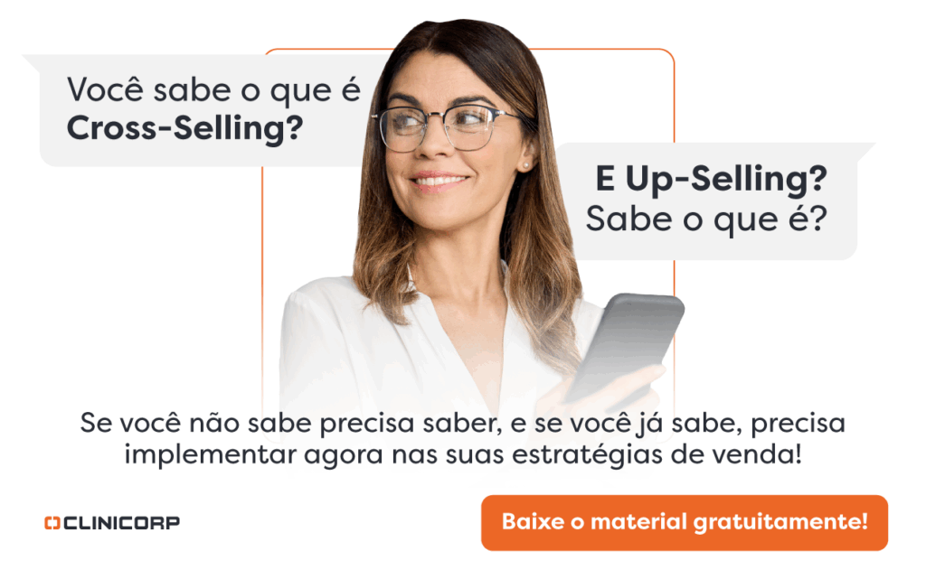 O banner promove um material gratuito no blog da Clinicorp sobre estratégias de marketing e venda para dentistas e clínicas odontológicas.