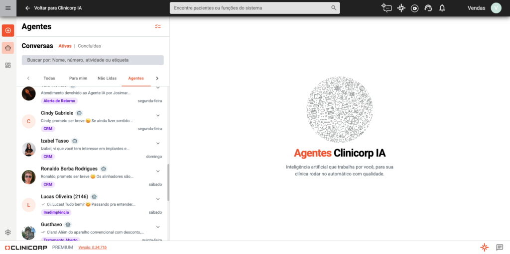 Print da tela dos Agentes Clinicorp IA dentro do sistema.